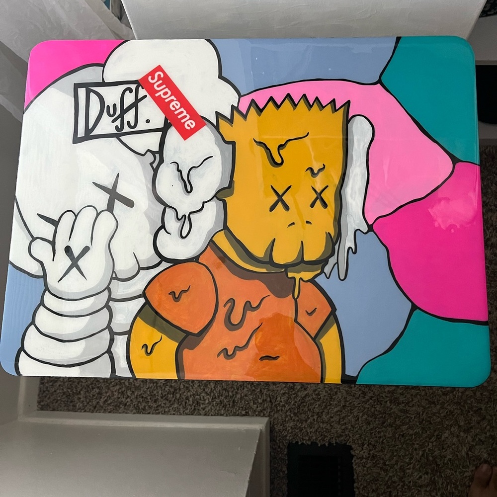 Small kaws coffee table - Picture 3 of 6
